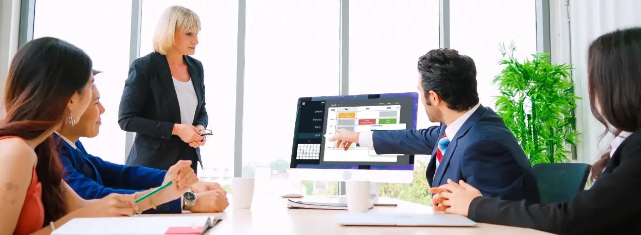 HubSpot CRM solutions tailored to team workflows