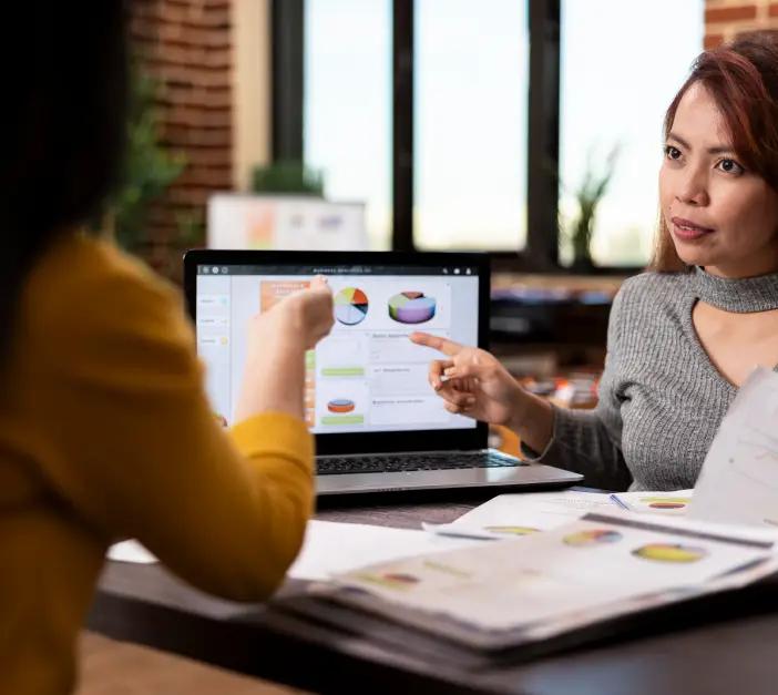 HubSpot CRM next steps support